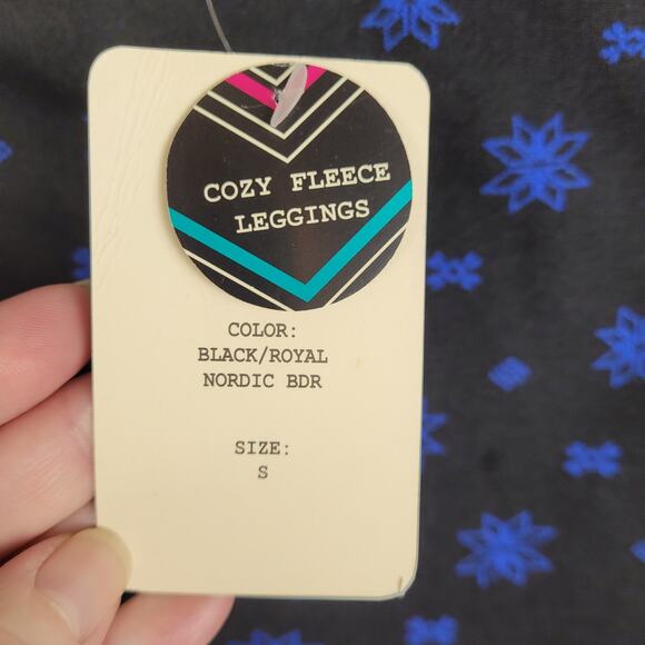 New Pink Rose black with blue snowflake fleece lined legging Size small - Picture 4 of 8